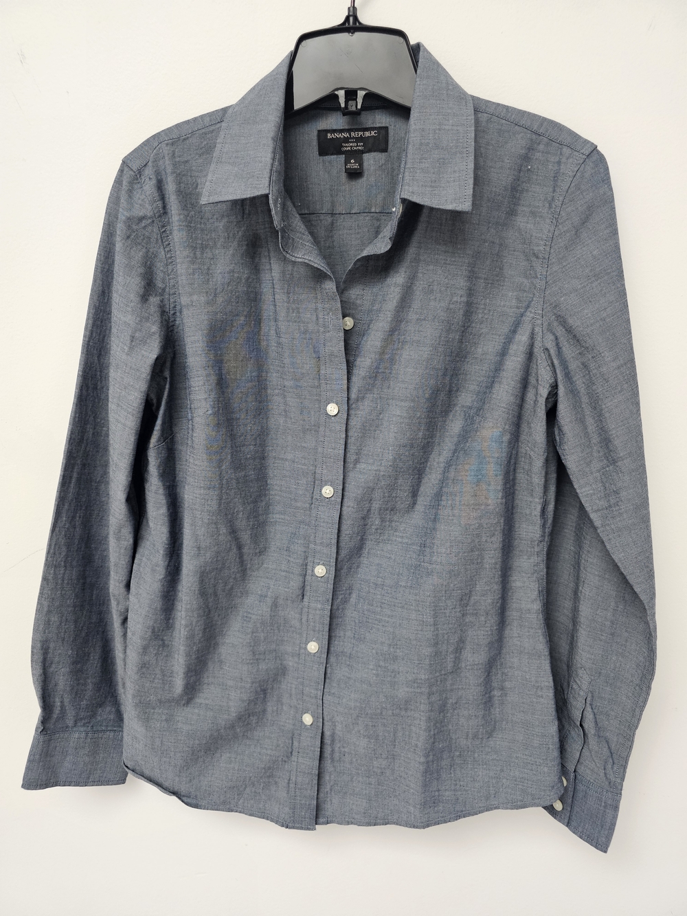 Banana Republic Women's Heathered Gray-Blue Button Down Shirt